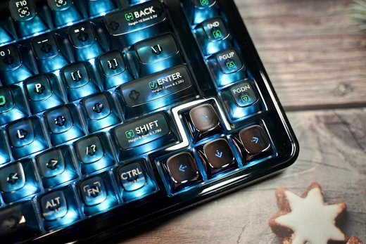 MIIIW Black IO 83 Custom Keyboard: The Perfect Fusion of Transparent Black Crystal and See-Through Style!