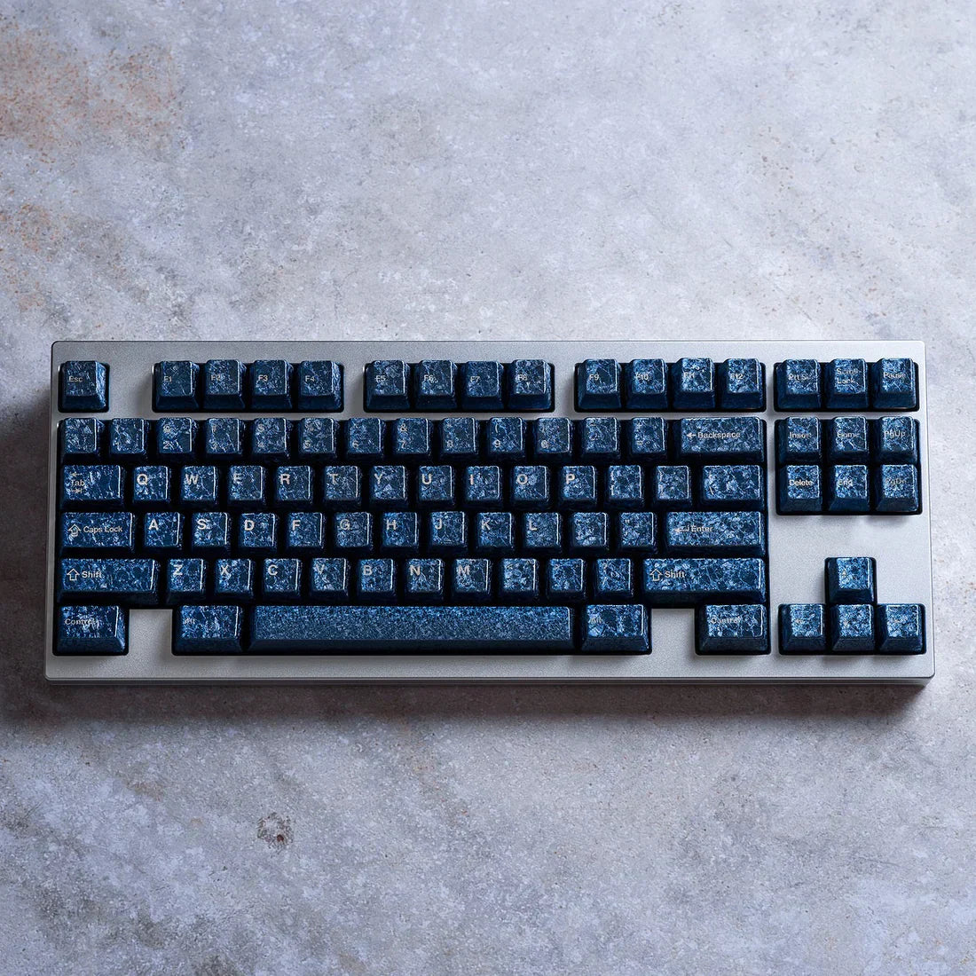 Wild Ice Metal Keycaps: Icy Aesthetics for Modern Desk Setups