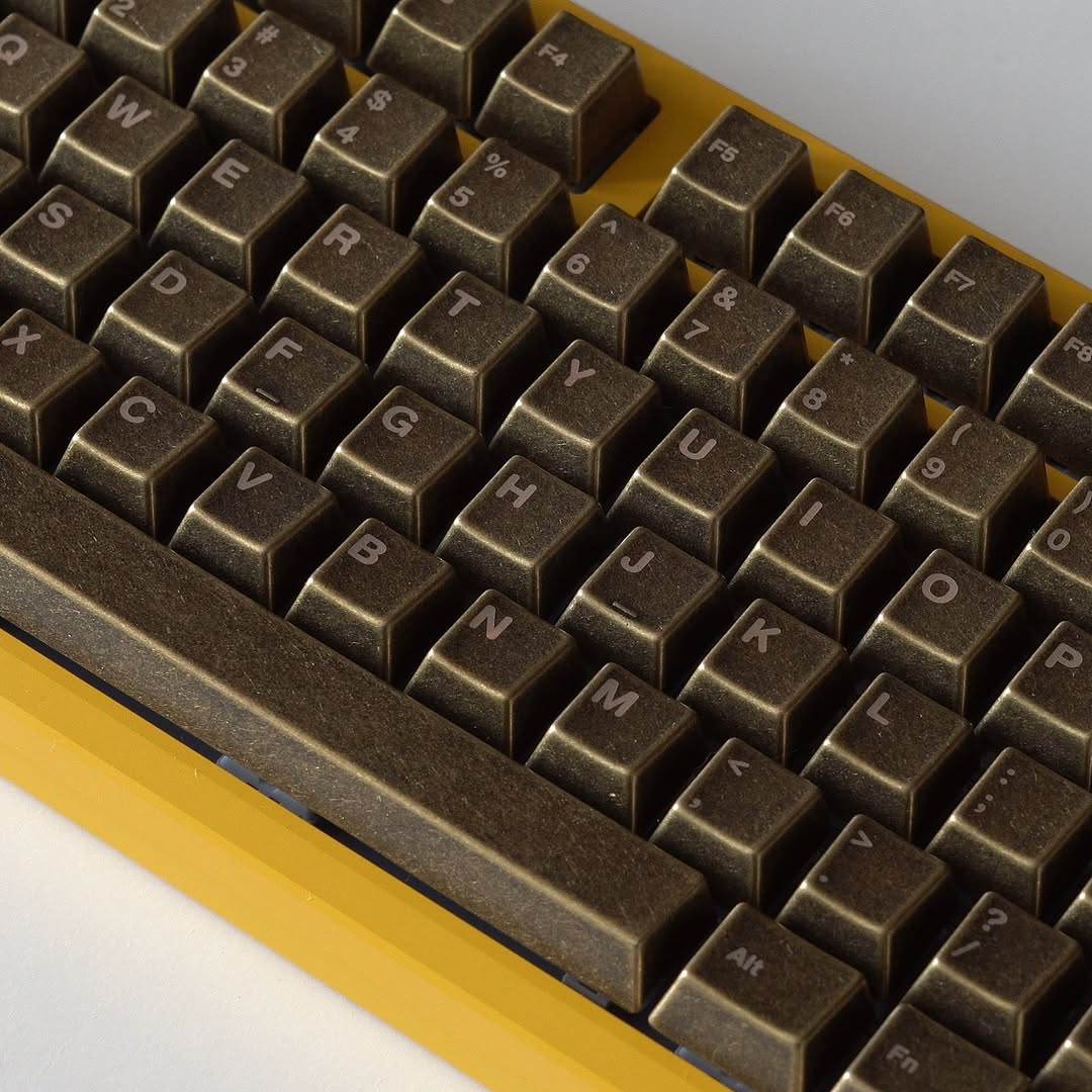 Gaming Performance Boost: Metal Keycaps on Wooting Hall-Effect Keyboards