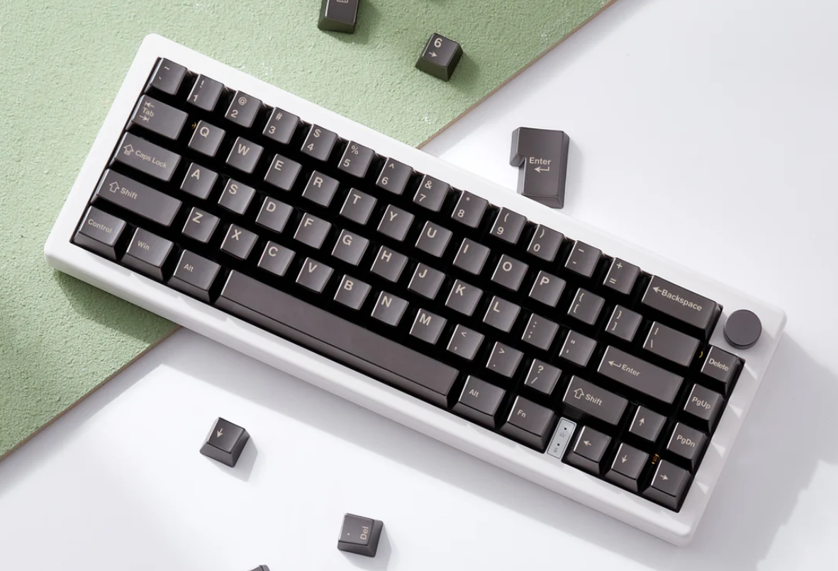 Metal Keycaps for Programming: Maximum Comfort in 10-Hour Coding Sessi ...