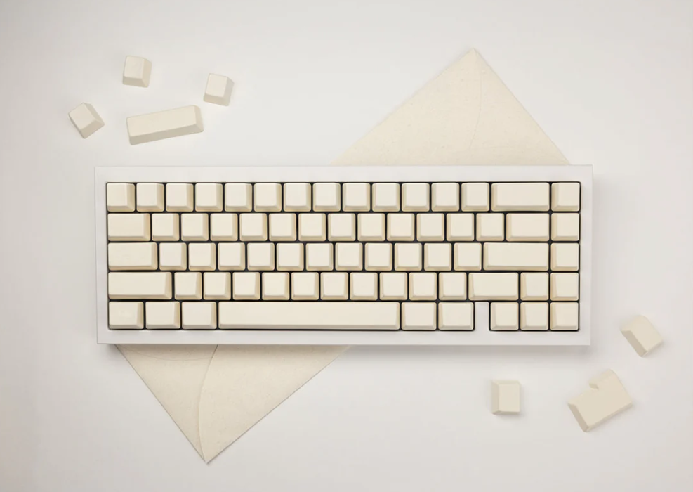 Retro 80s Metal Keycaps: Vintage Style Meets Modern Gaming Performance