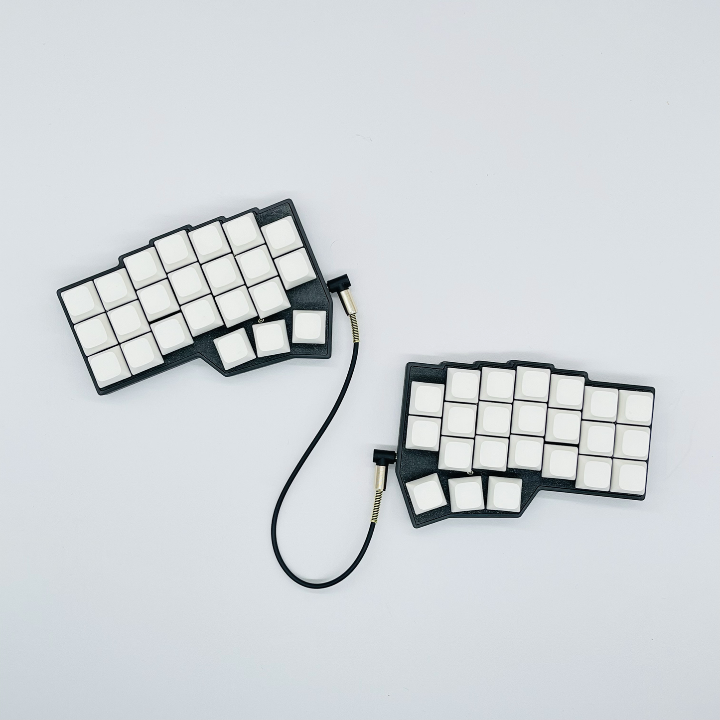 Awekeys Corne V4.1 QMK/VIAL RGB Split Ergonomic Keyboard